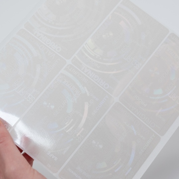 Prefabrykowany przezroczysty hologram matrycowy do identyfikatorów